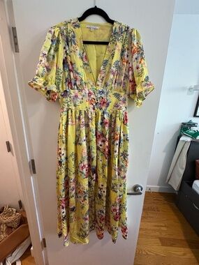 Yellow Floral V-Neck Midi Dress